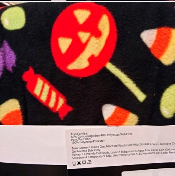 Glow in the dark men's Halloween orange and black pumpkin skeleton pajama set - Picture 3 of 3